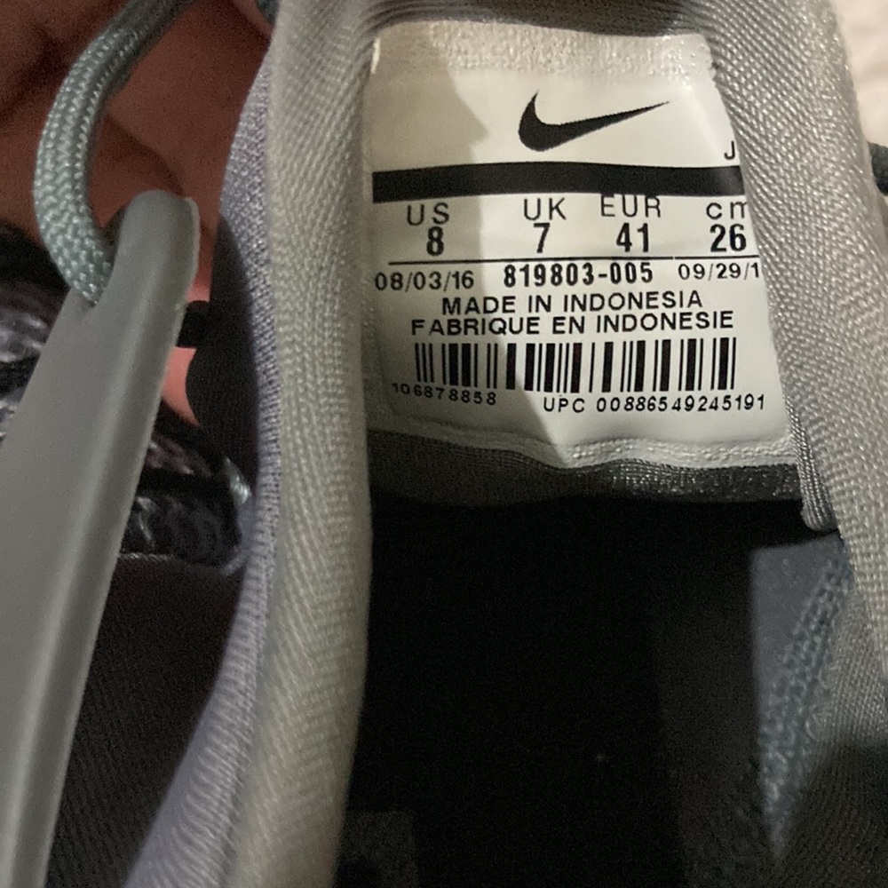 Nike Trainers - Picture 6 of 6